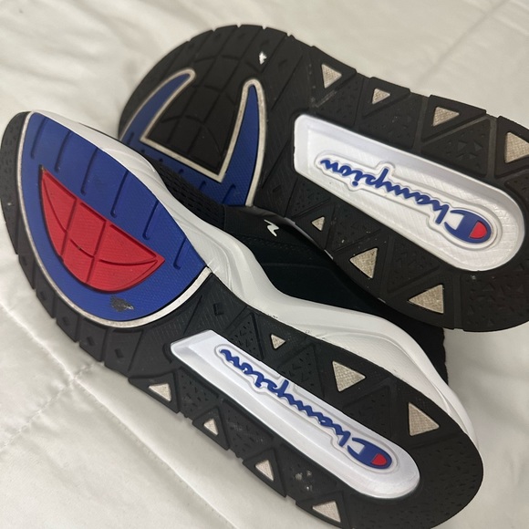 Women’s Champion Rally Hi Athletic Shoe - Picture 5 of 7